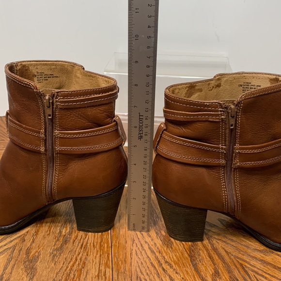 SOFFT Wyoming ankle bootie - Picture 5 of 16